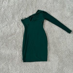 Long sleeve cold shoulder dress with cut out